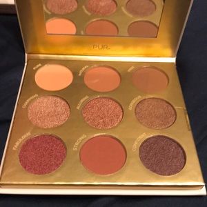 Pür Eyeshadow palette